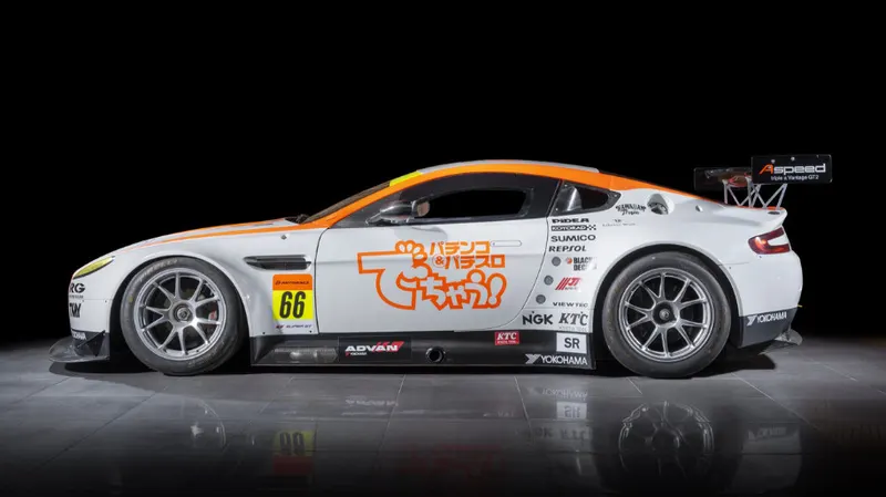 Aston Martin V8 VANTAGE GT2 2