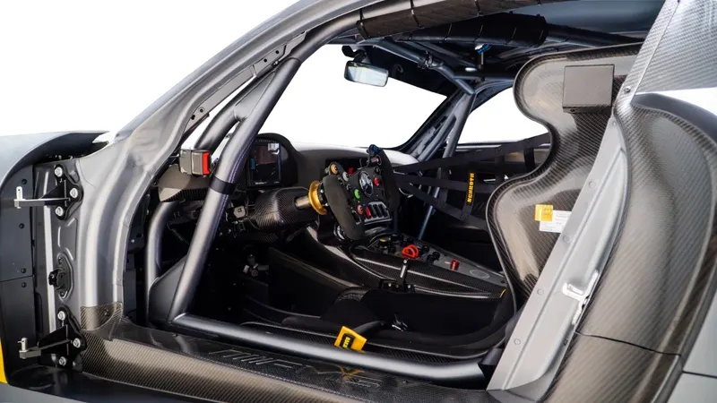 AMG GT3 13