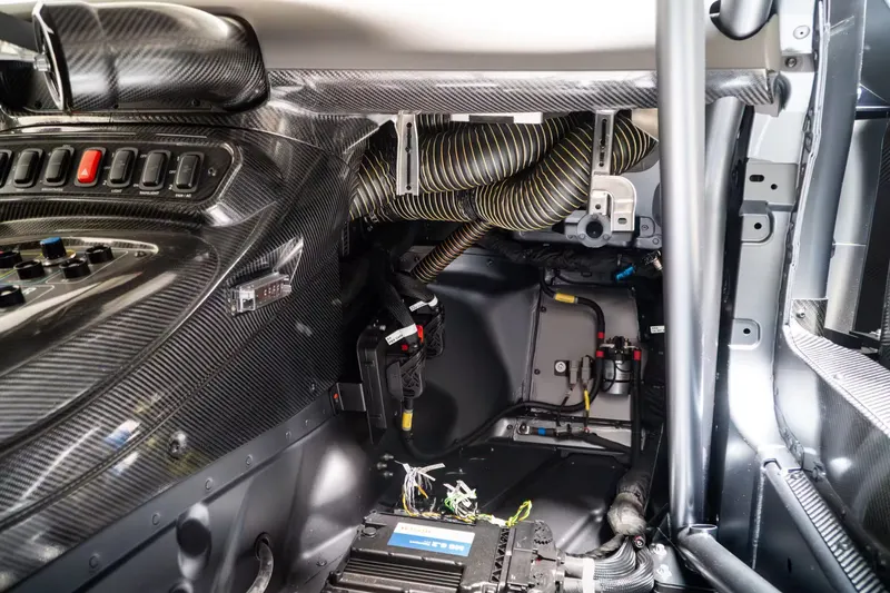 AMG GT3 19