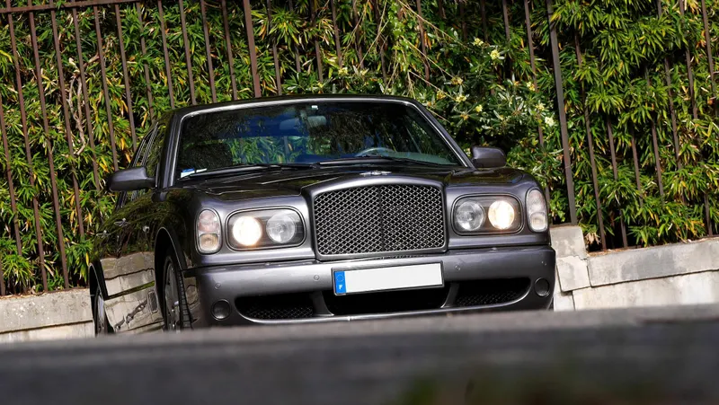 Bentley Arnage T24 Le Mans Mulliner 2