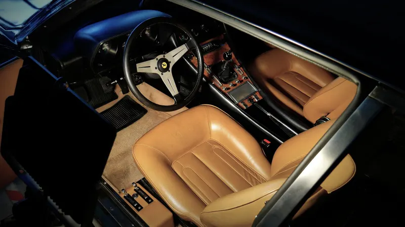 Ferrari 400 I 4