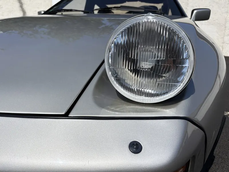 Porsche 928 5