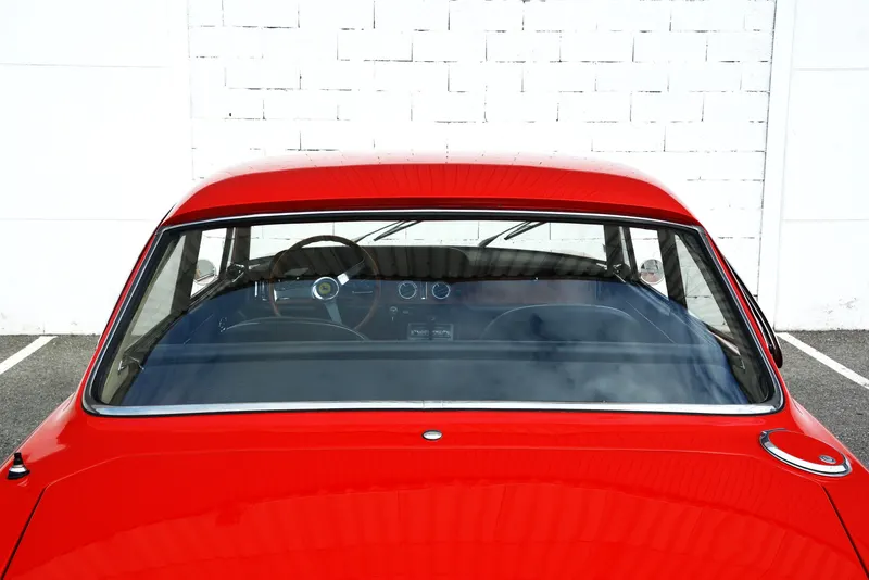Ferrari 330 GT 2+2 11