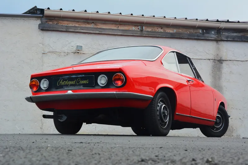 1200S Coupé Bertone 3
