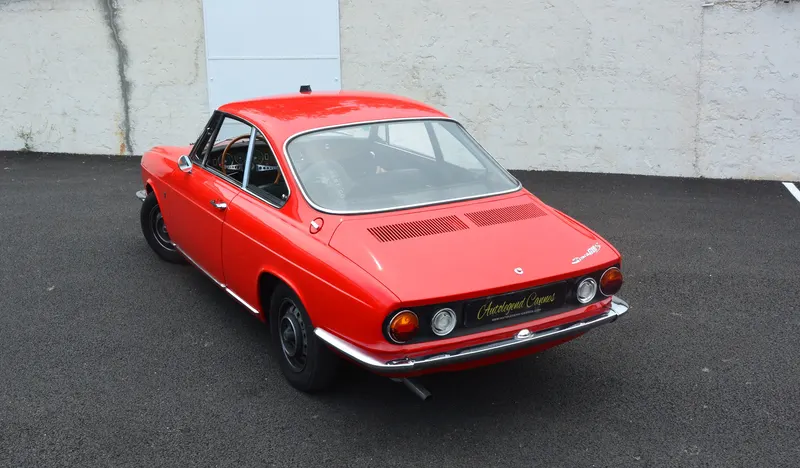 1200S Coupé Bertone 8