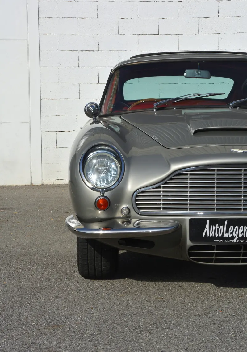 Aston Martin DB6 MKI Superleggera 9