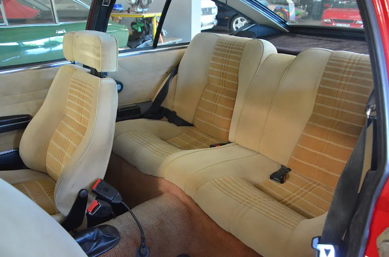 Alfa Romeo GTV 2 litres 8