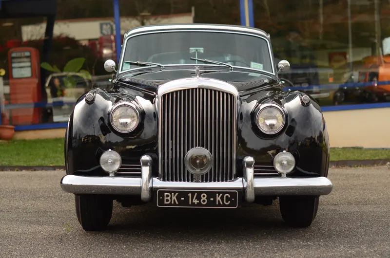 Bentley S2 Countryman 5