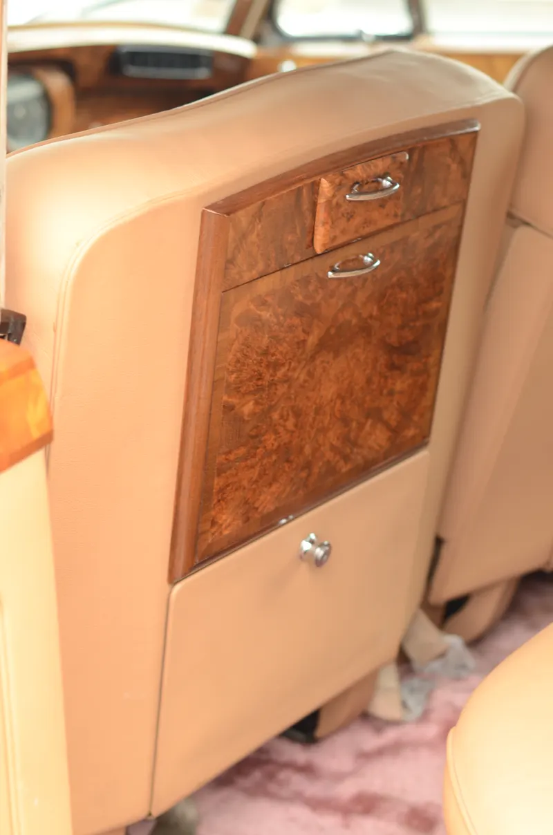 Bentley S2 Countryman 14