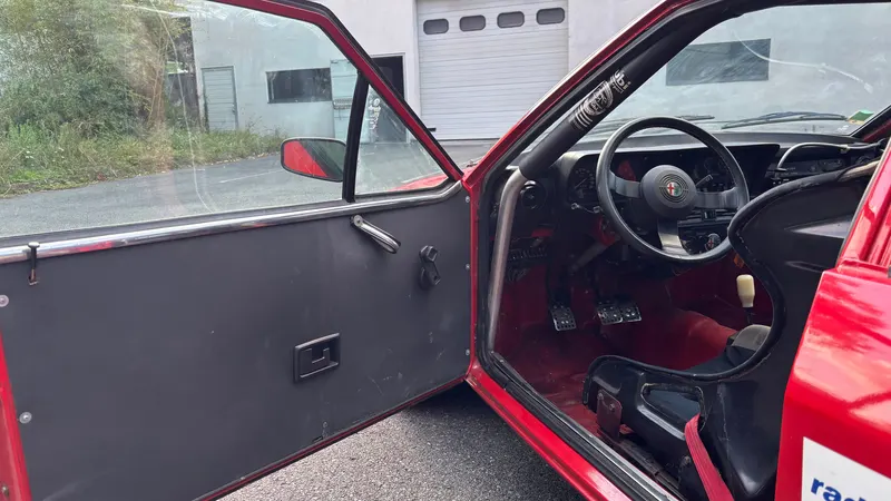 Alfa Romeo GTV6 Group A 21
