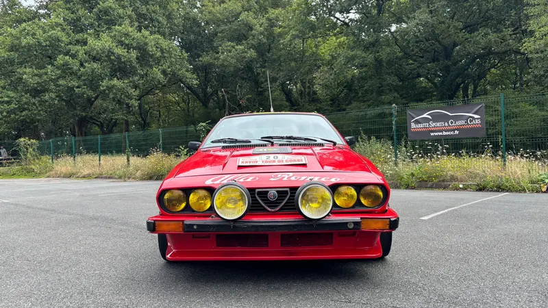 Alfa Romeo GTV6 Group A 7