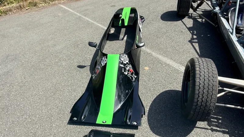 RF 81 27