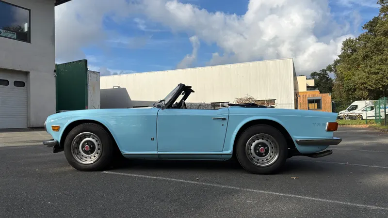 Triumph TR6 PI 4