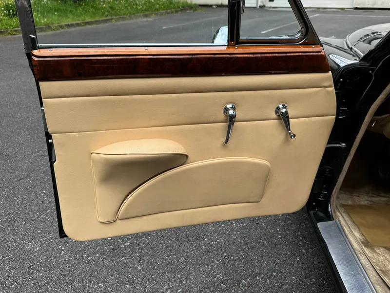 Jaguar MKII 3.8 17