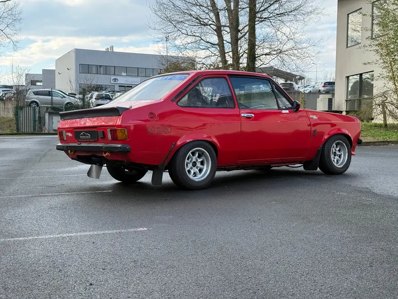 Ford Escort RS 2000 MKII 12