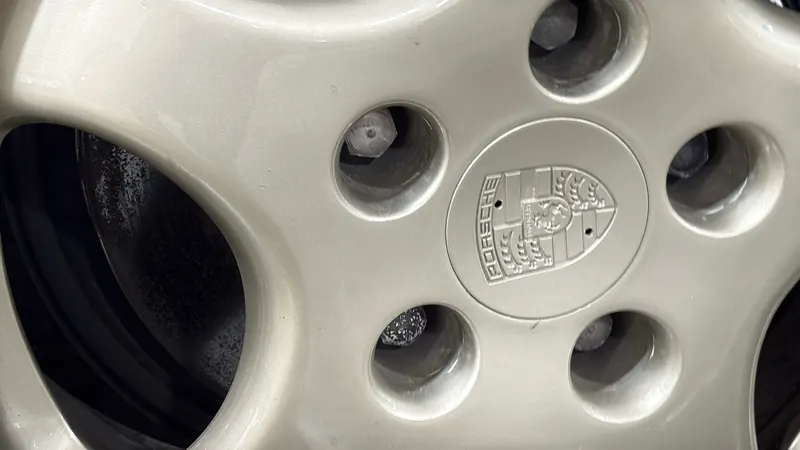 Porsche 964 RS America 13