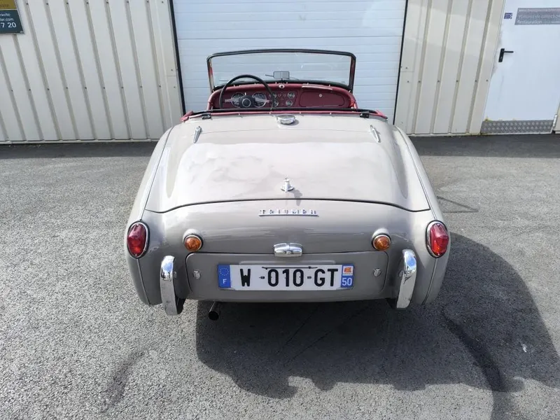 Triumph TR3A Overdrive 16