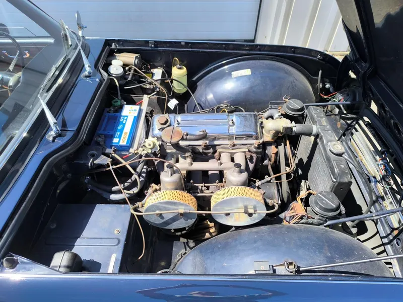 Triumph TR 4 8