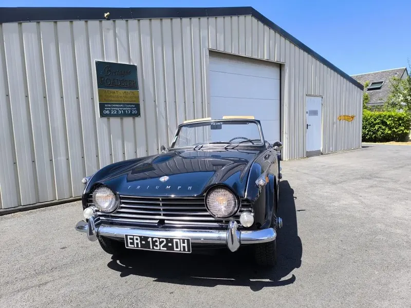 Triumph TR 4 2