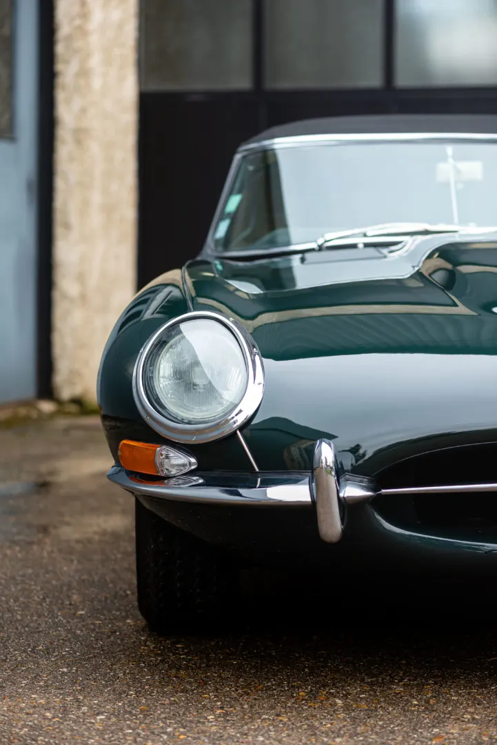 Jaguar Type E série 1 10