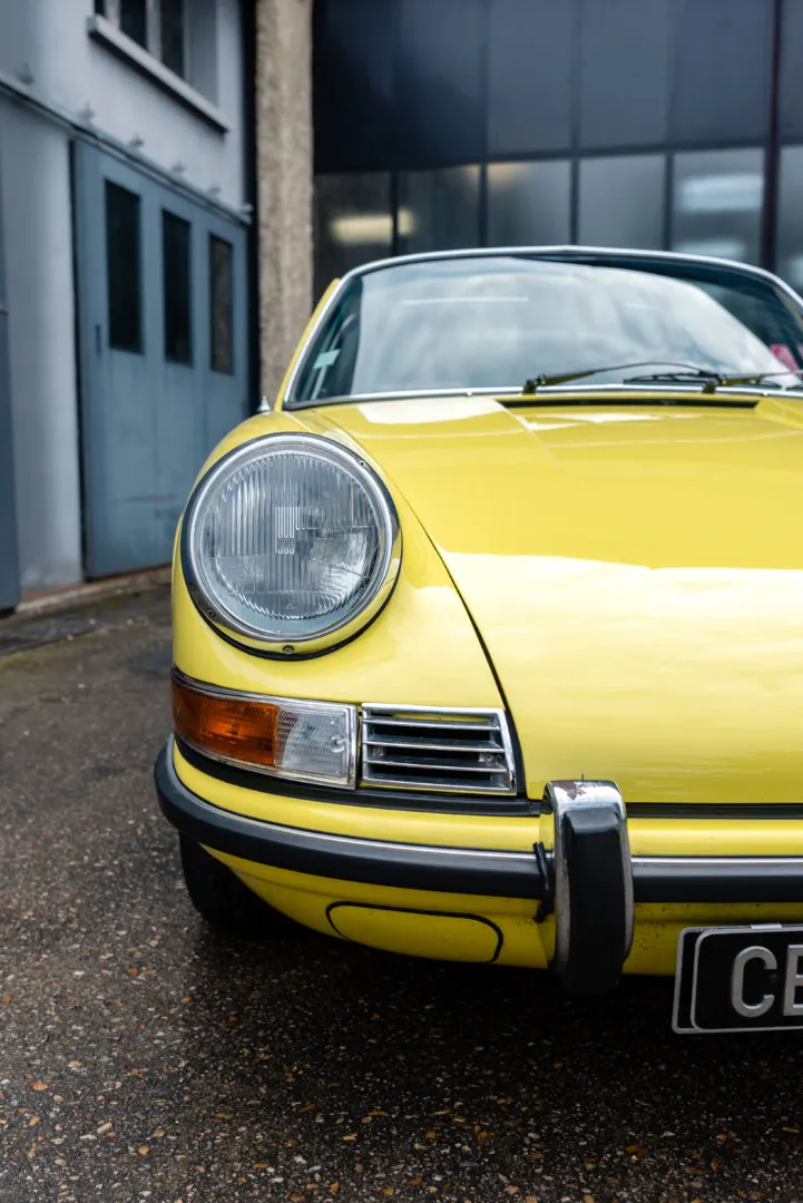 Porsche 2,2L T Targua 10