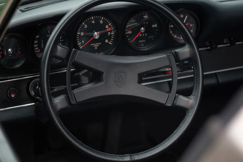 Porsche 2,2L T Targua 26