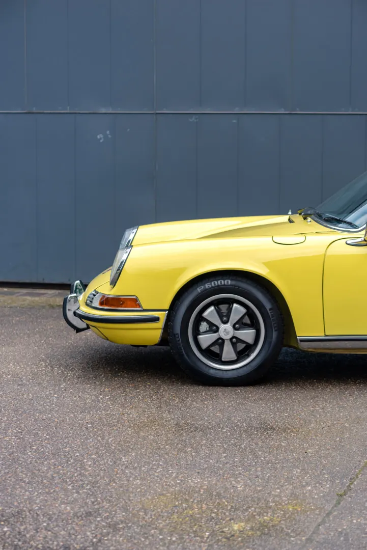 Porsche 2,2L T Targua 13