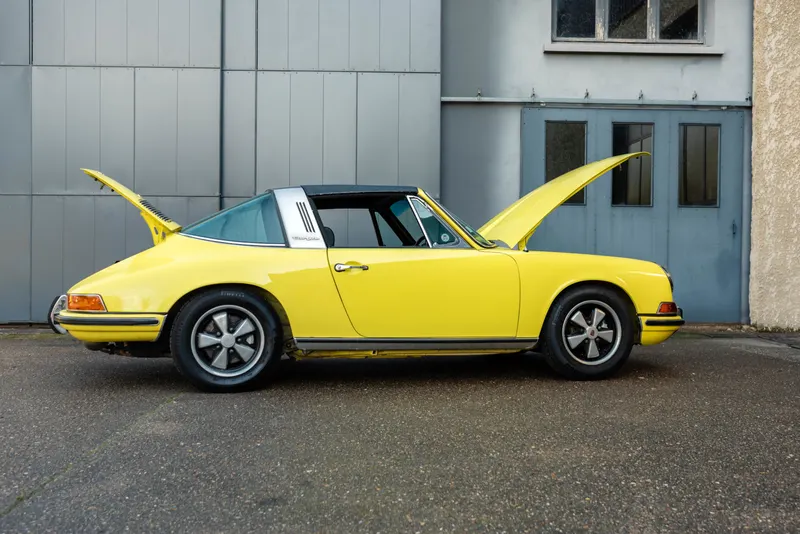 Porsche 2,2L T Targua 43