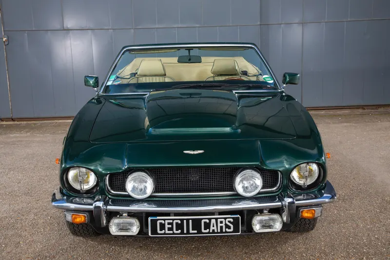 Aston Martin AM V8 série 1 7