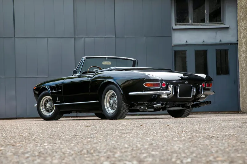 Ferrari 275 GTS 8