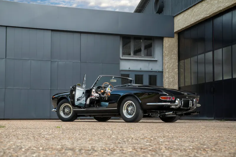 Ferrari 275 GTS 10