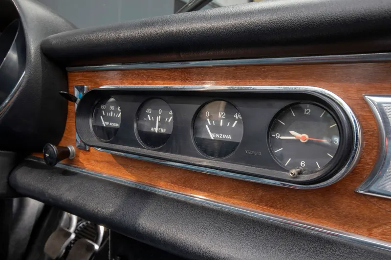 Ferrari 275 GTS 24
