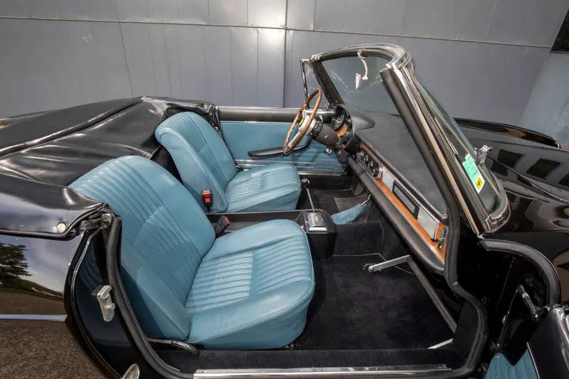 Ferrari 275 GTS 20