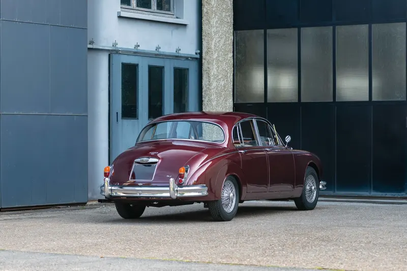 Jaguar MKII 3,4L 28