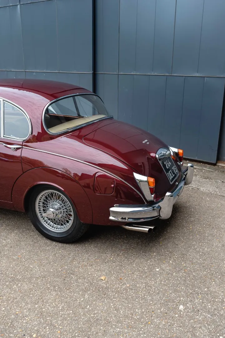 Jaguar MKII 3,4L 11