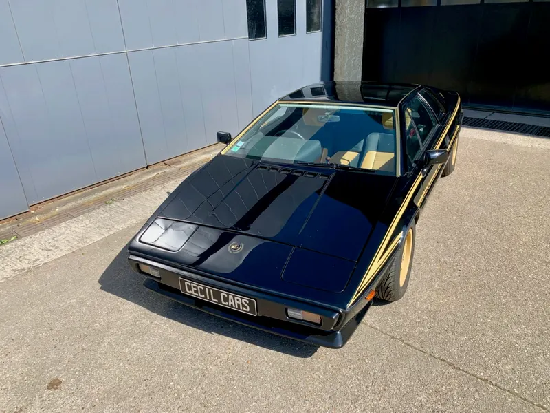 Lotus Esprit JPS 4