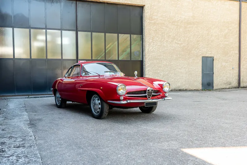 Alfa Romeo Giulietta Sprint Speciale 1300 4