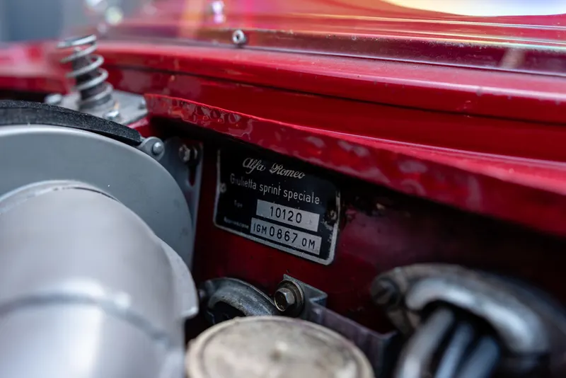 Alfa Romeo Giulietta Sprint Speciale 1300 43
