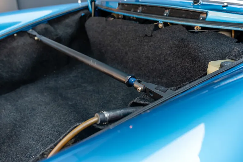 Porsche 2,4L S 21