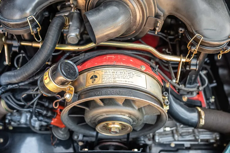 Porsche 2,4L S 41