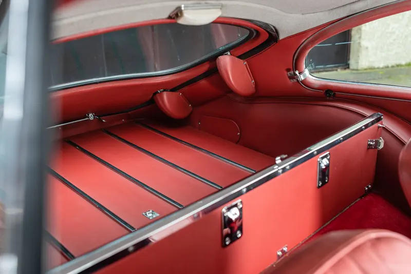 Jaguar Type E série 1 35