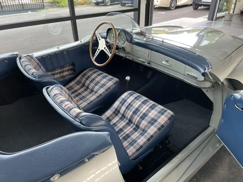 190SL « Rennsport » 15