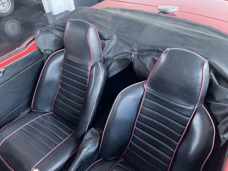 Triumph TR6 - Montée 3 carburateurs Weber 23
