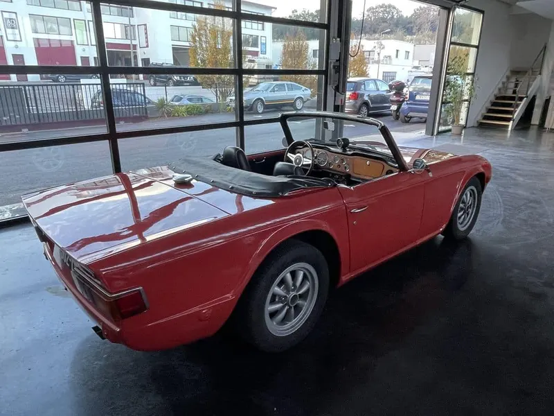 Triumph TR6 - Montée 3 carburateurs Weber 4
