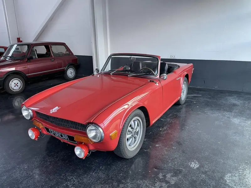 Triumph TR6 - Montée 3 carburateurs Weber 2