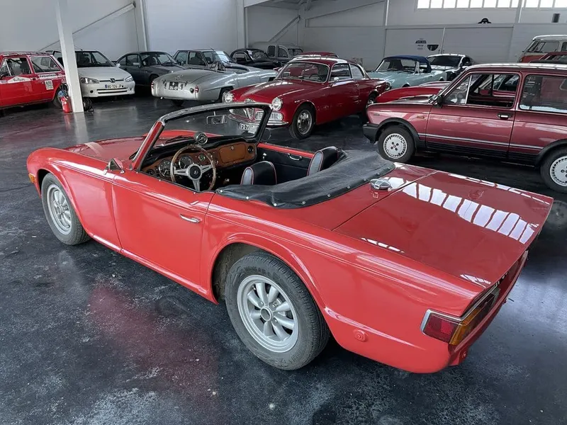 Triumph TR6 - Montée 3 carburateurs Weber 3