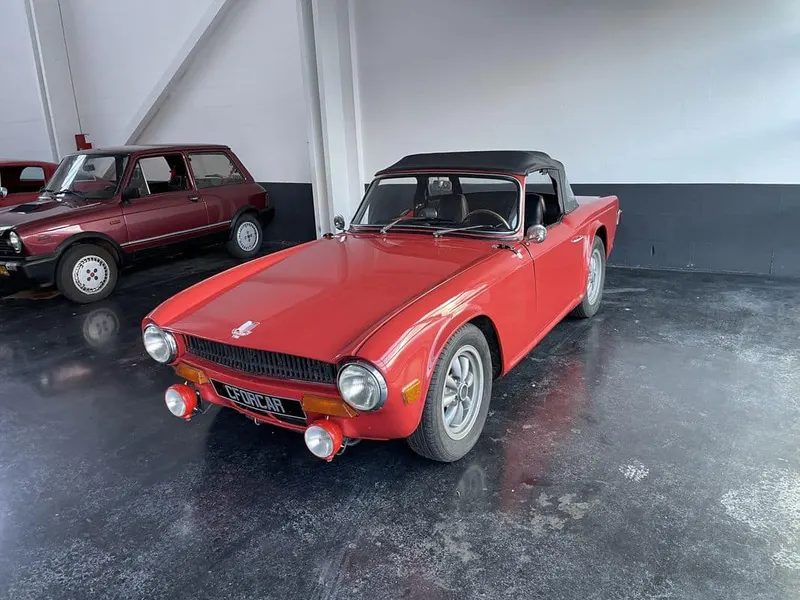 Triumph TR6 - Montée 3 carburateurs Weber 6