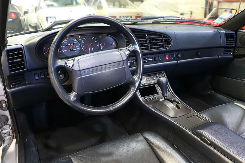 Porsche 968 Cabriolet 23