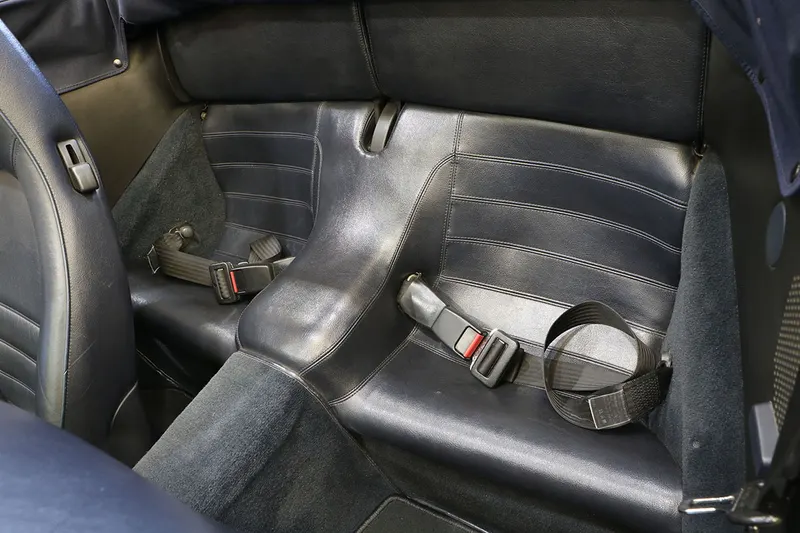 Porsche 968 Cabriolet 29
