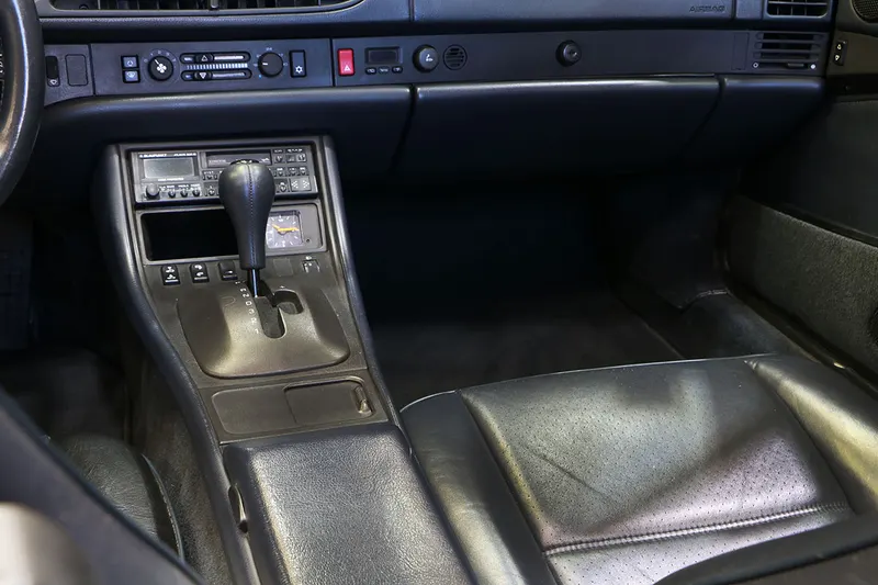 Porsche 968 Cabriolet 26